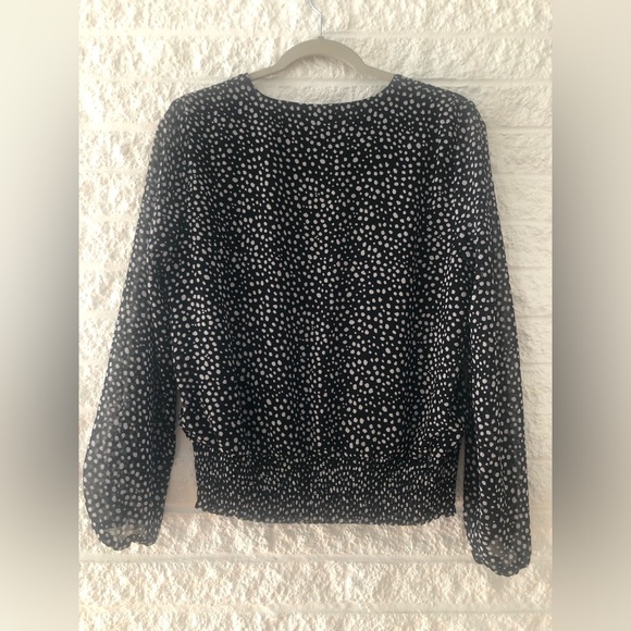 1. STATE V Top - Picture 4 of 6